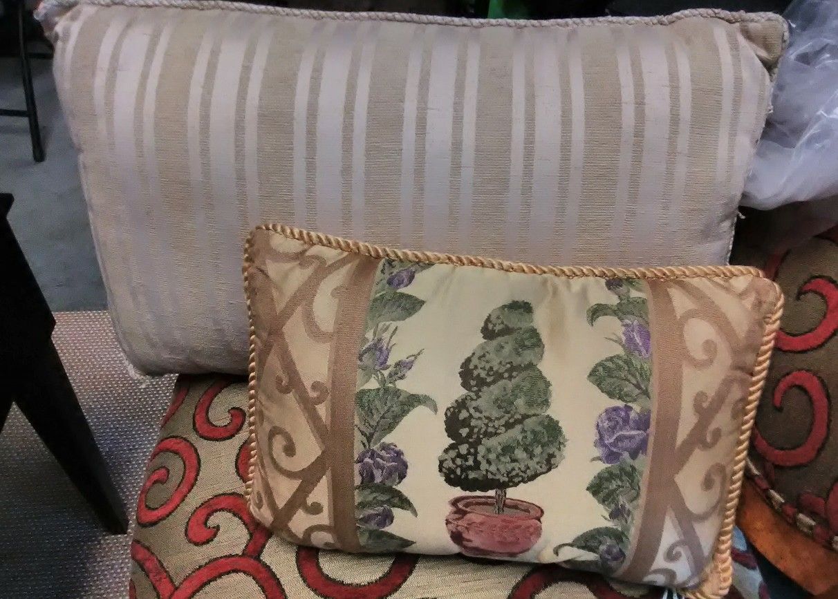 Throw Pillows.