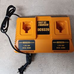 Dewalt 7.2-18 volt dubble battery cordless Fast charger brand new 