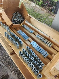 5/8 Coupling Zinc