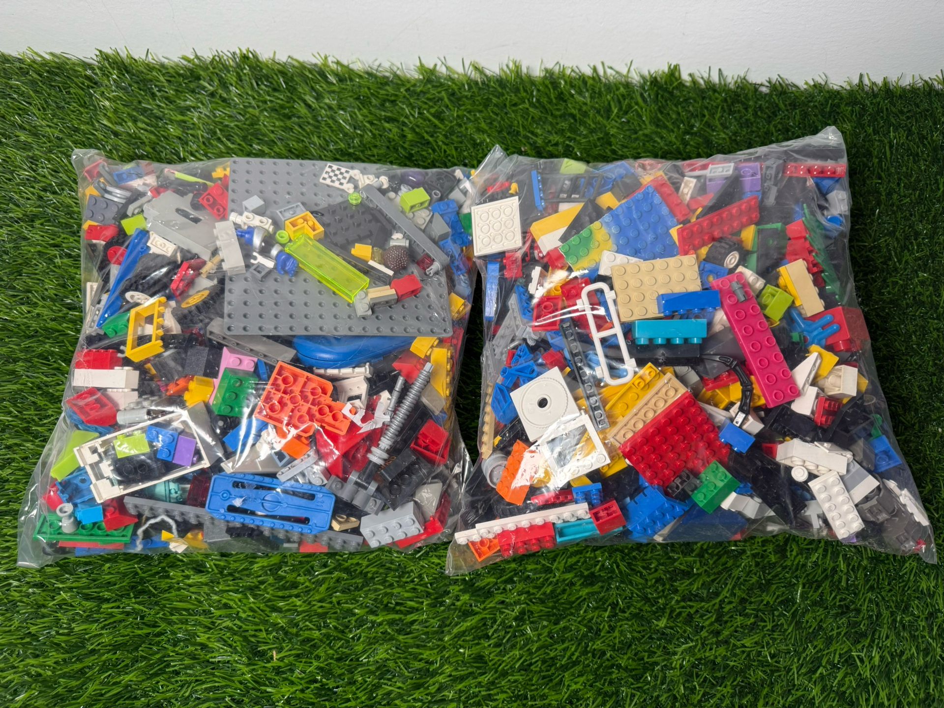 6 Pounds Lego Mix