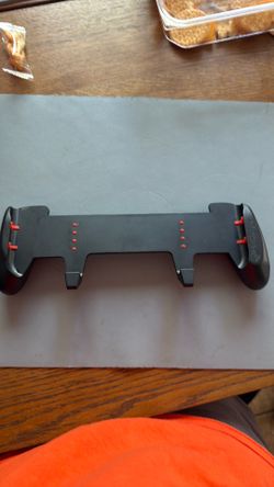 Satisfye Nintendo holder for better grip gaming