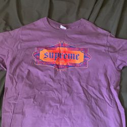 Supreme Tshirt