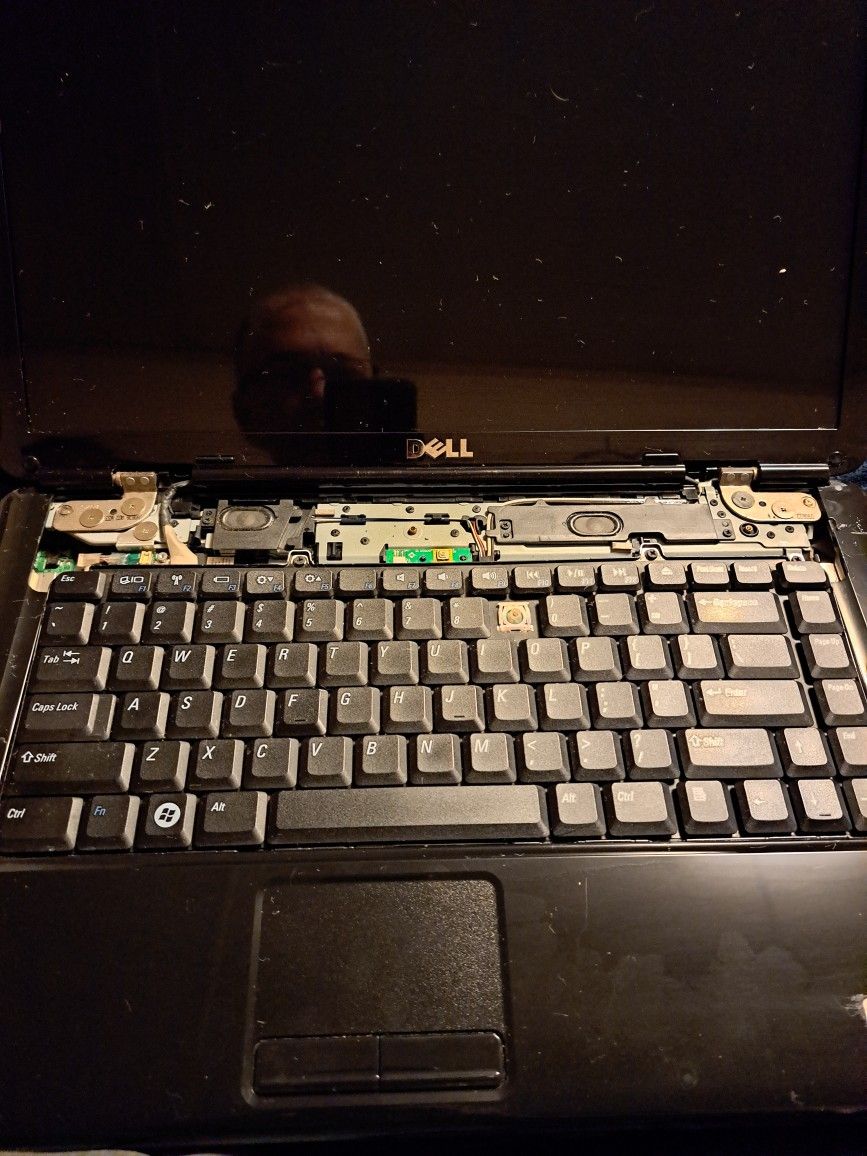 Dell Inspiron 1545 Laptop 