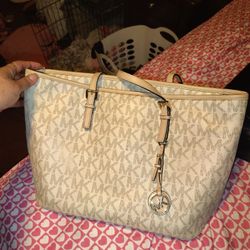 Michael Kors Purse 