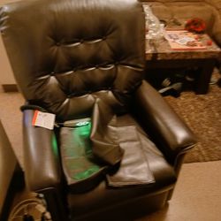 Electric Recliner With Remote 