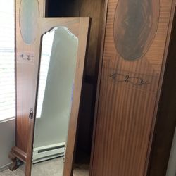 Antique Wardrobe/Armoire - Needs Door Latch