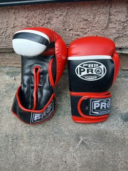 PBS Pro Boxing Gloves Red and Black 10oz
