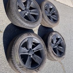 4 — 235/55r18 5x114.3 5x4.5 Stock Dodge Charger Challenger G35 G37 Impala Chrysler 300 Altima Wheels Rims Good 90% Treads Cooper Tires!!!!!!