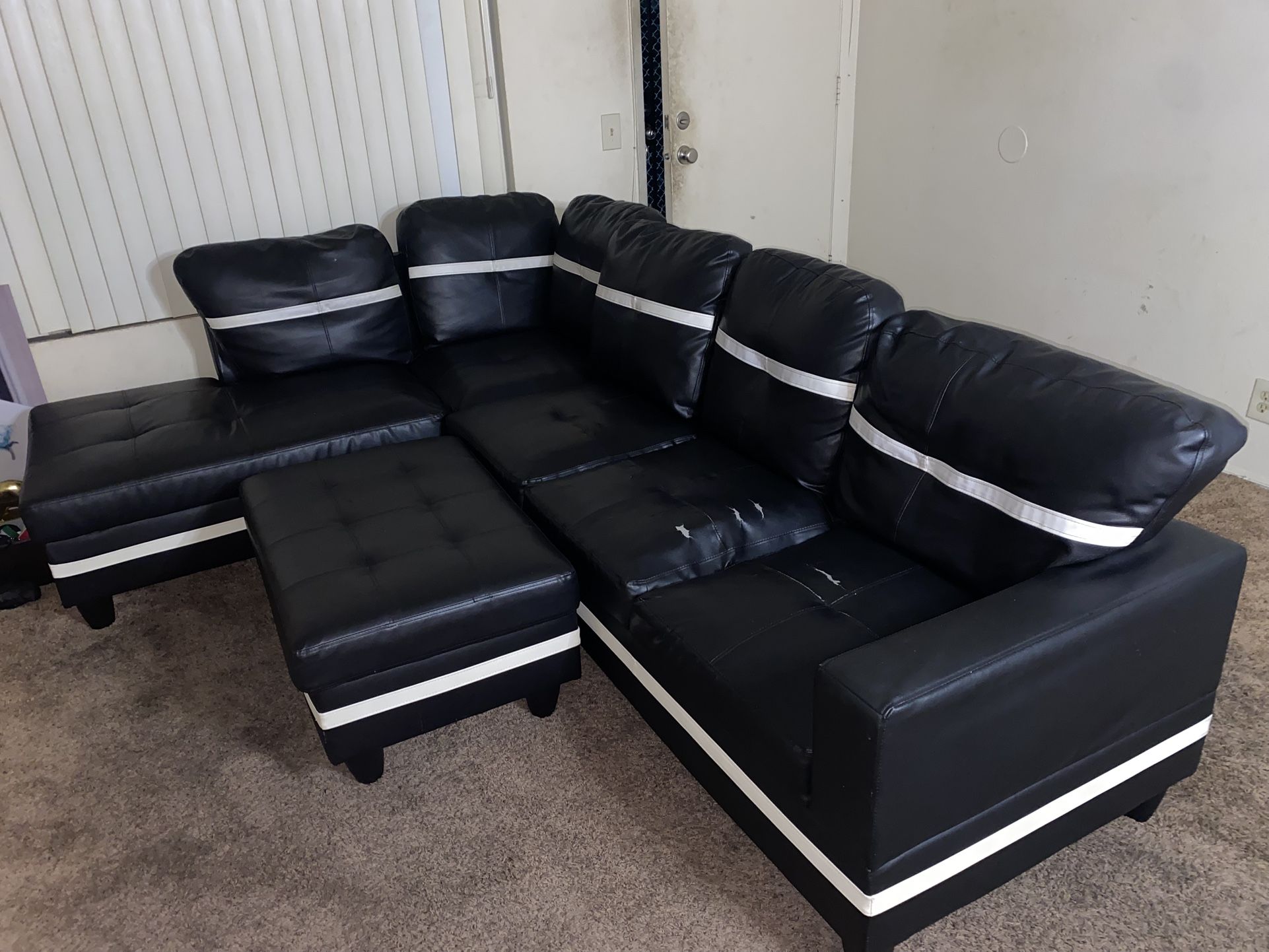 Sectional Couch With Ottoman Storage 