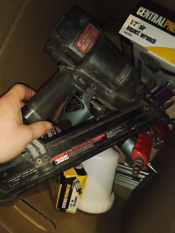 Air Tools, 2 Roofing Nailers Senco, Hitachi, And Impct