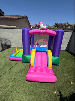 Kids prince’s bouncing house jumper