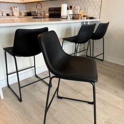 Set of 4  Ashley Furniture Black Leather Bar Stools