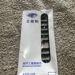 Fake Lashes   New  In Box  