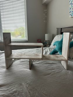 Desk organizer