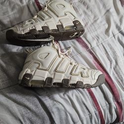 Nike Uptempo