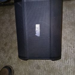 Alto Busker 200watt Portable PA speaker 