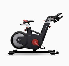Life Fitness IC5 Indoor Cycle Bike