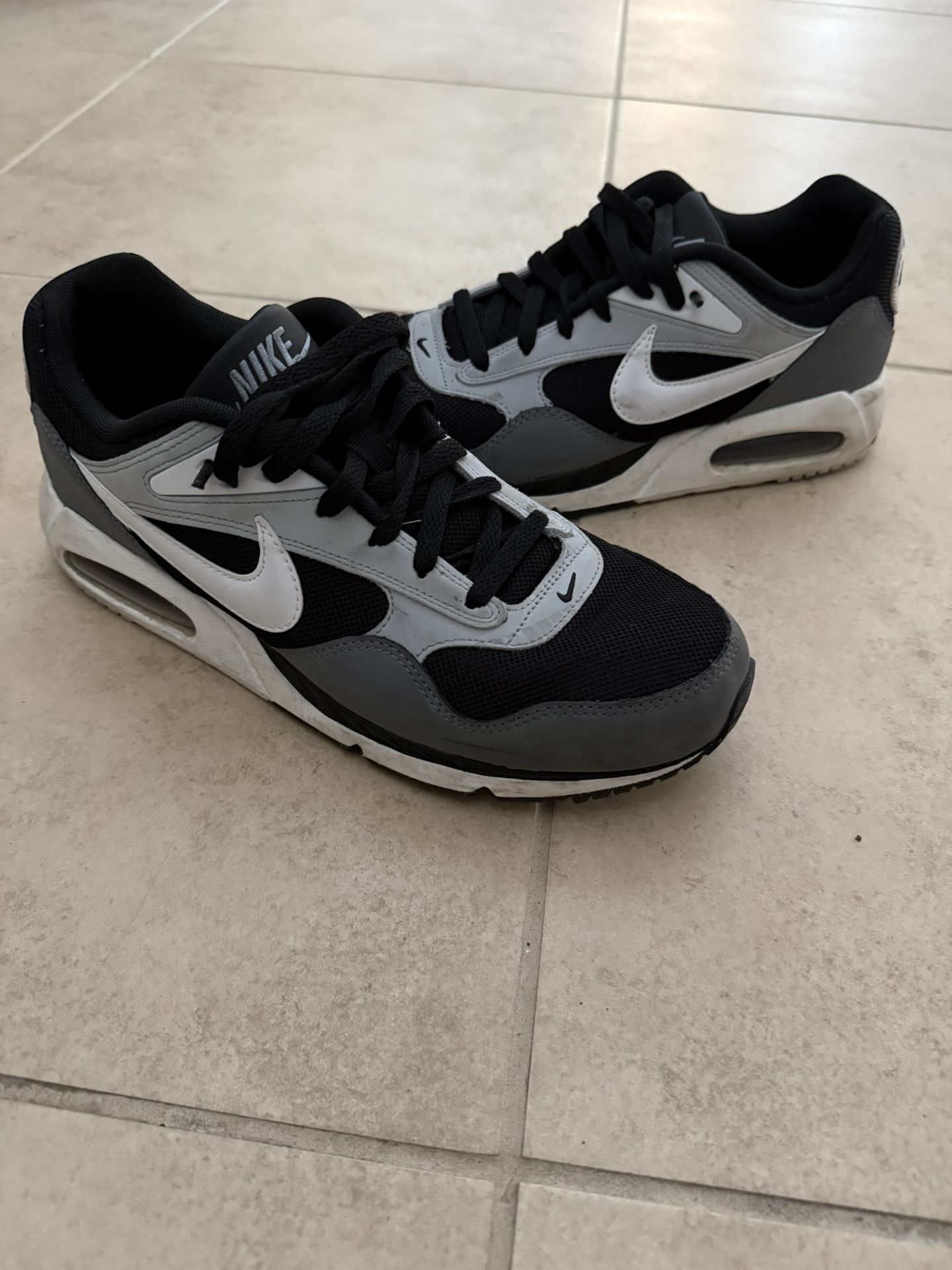 Air Max Correlate Size 11