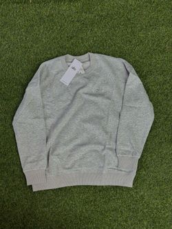 Alo Crewneck Sweater (Gray)