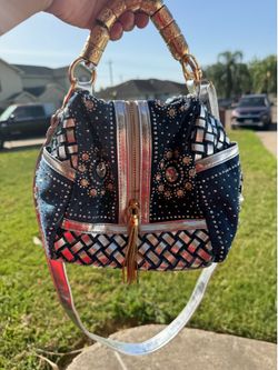 Beautiful vintage purse