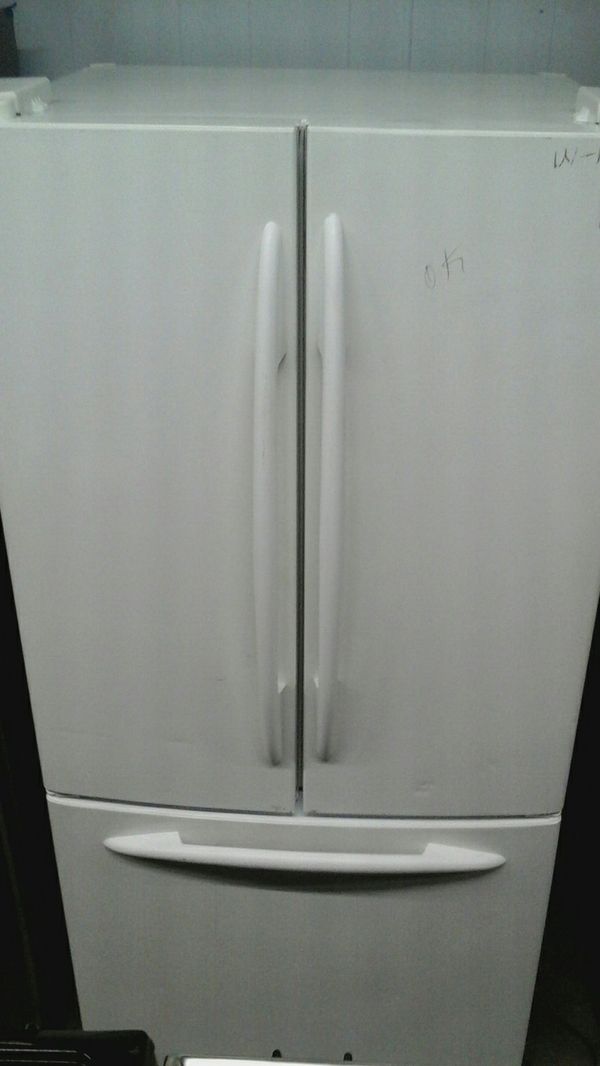 G.E. refrigerator for Sale in Chicago, IL OfferUp