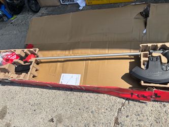 Milwaukee Cordless String Trimmer