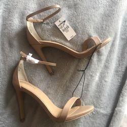 Express. Heels size 6.5 new with tags