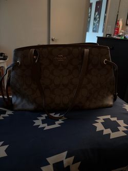 Carryall Coach