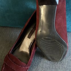 Heals  Size 61/2