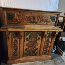 Nice home Built rustic Bar