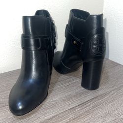 Heel Booties 