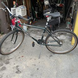 Specialized HARDROCK Mountain Bike