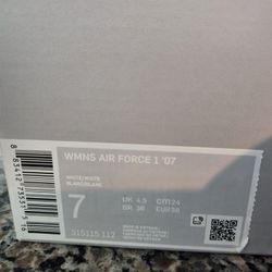 Nike Air Force 1 '07 