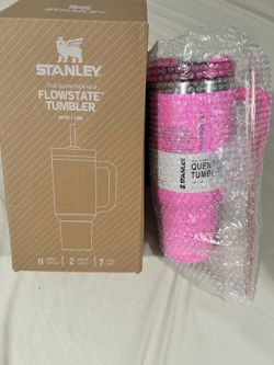 Pink Stanley x Starbucks 40oz