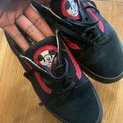 Vans Old Skool Disney Mickey Mouse Club