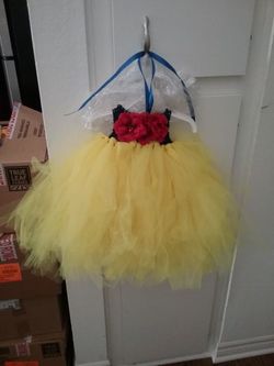 Snow white baby dress