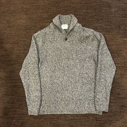 Old Navy Sweater