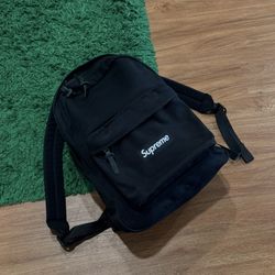 SUPREME - Black Box Logo Backpack - One Size Adjustable - PreOwned