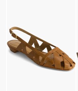 Bernardo Footwear Glinda Flat Size 7.5