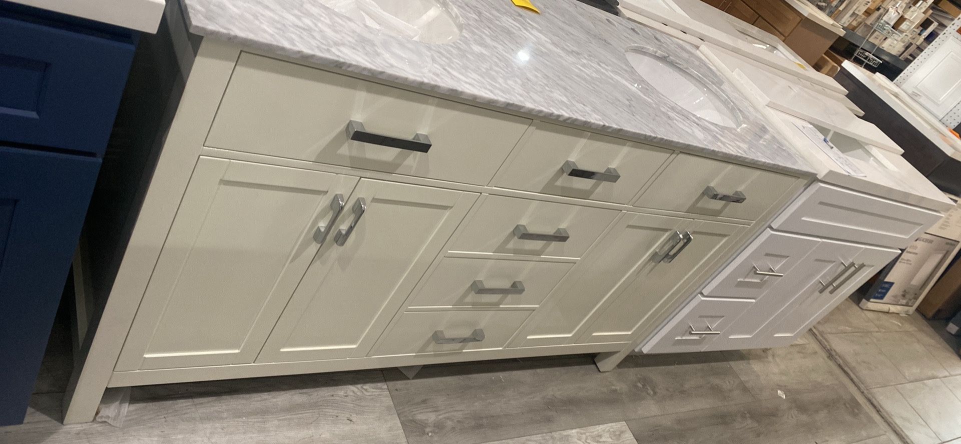 60 Inch Bath Vanity With Marble Top