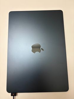 MacBook Air M4 10-Core CPU and 8-Core GPU 13" 256GB SSD