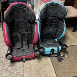 Car seats good condition each10$ 