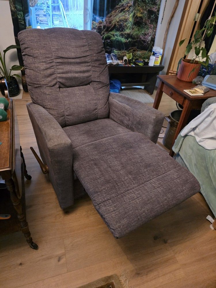 Swivel Rocker Recliner
