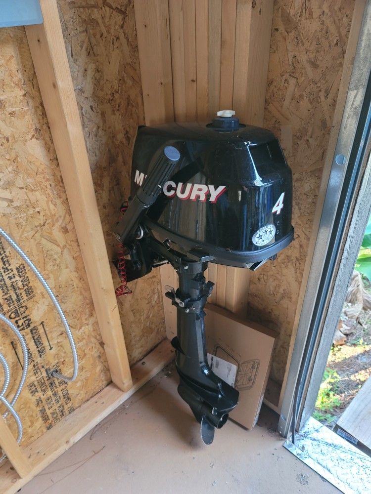 Mercury Outboard Motor(4hp)