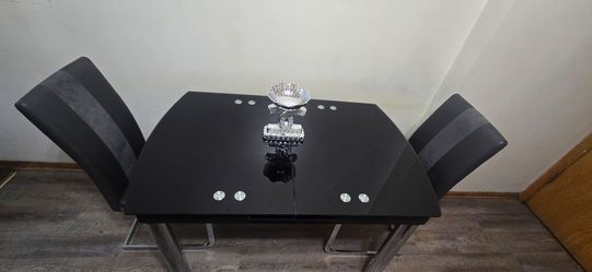 BEAUTIFUL DINING SET