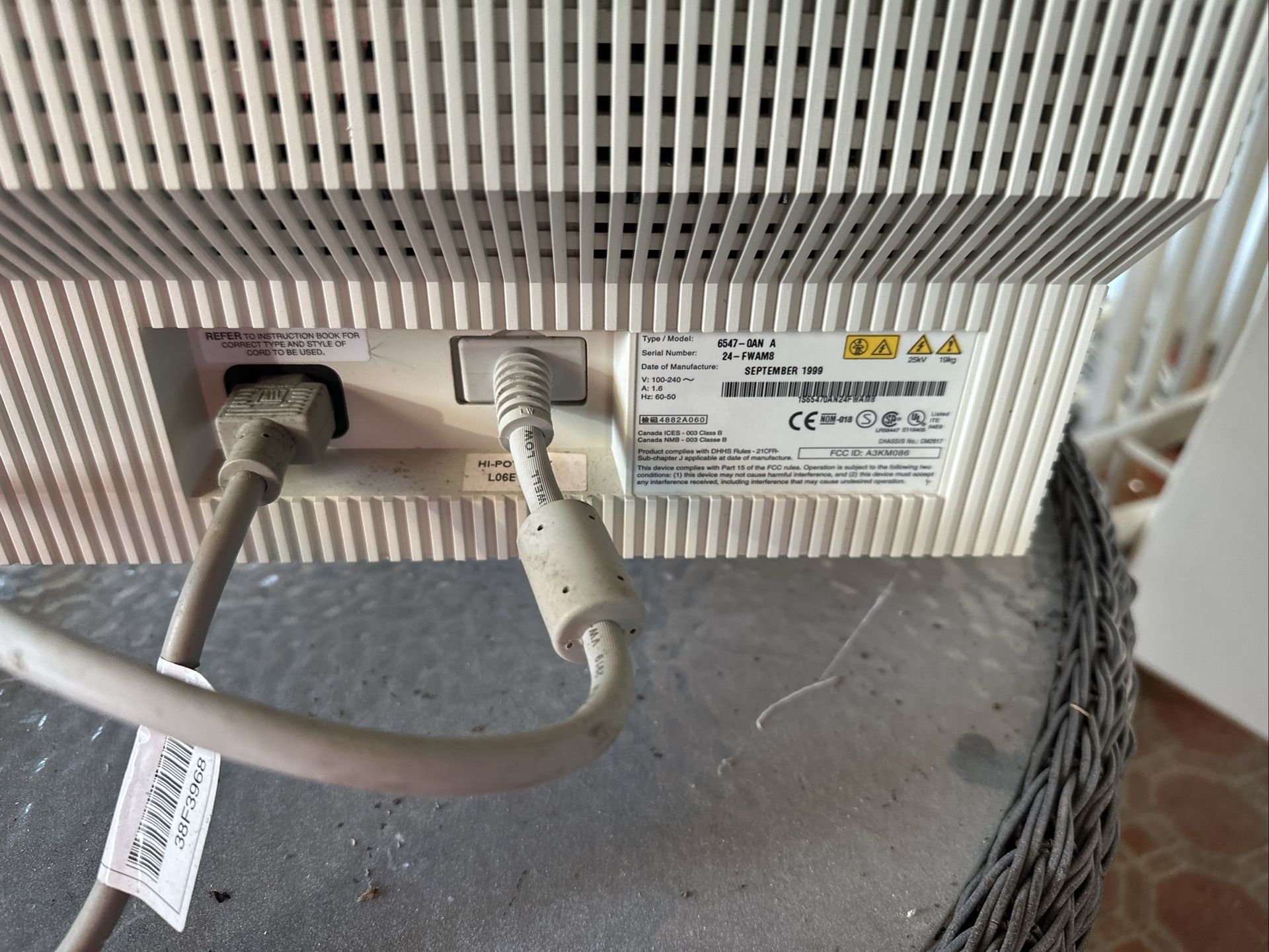 Vintagew IBM G74 6547-4AN 17" CRT Monitor Retro