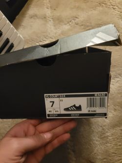 Young Mans Adidas Shoes Size 7