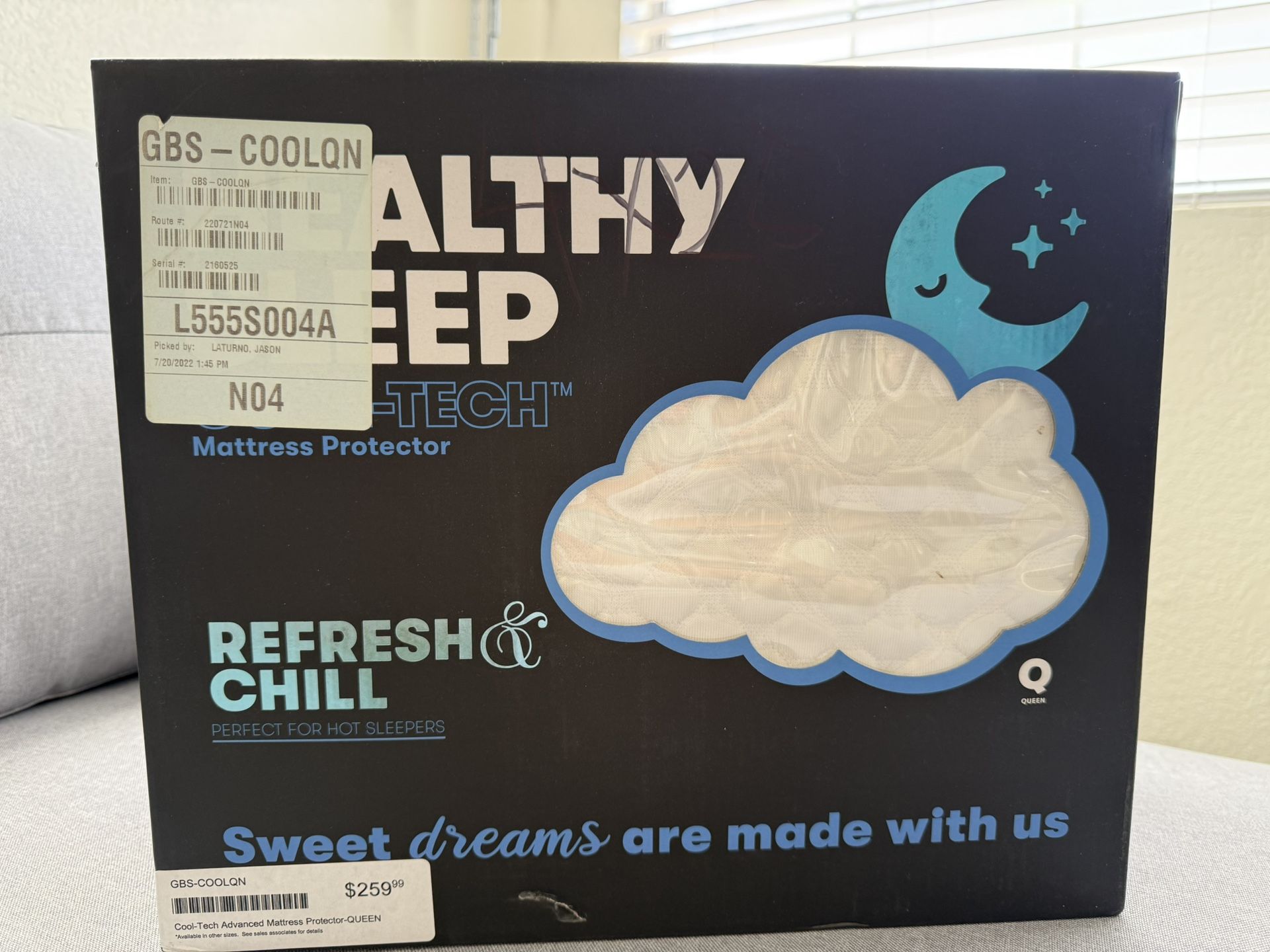 Brand New In Box: Healthy Sleep CoolTech Queen Protector- White