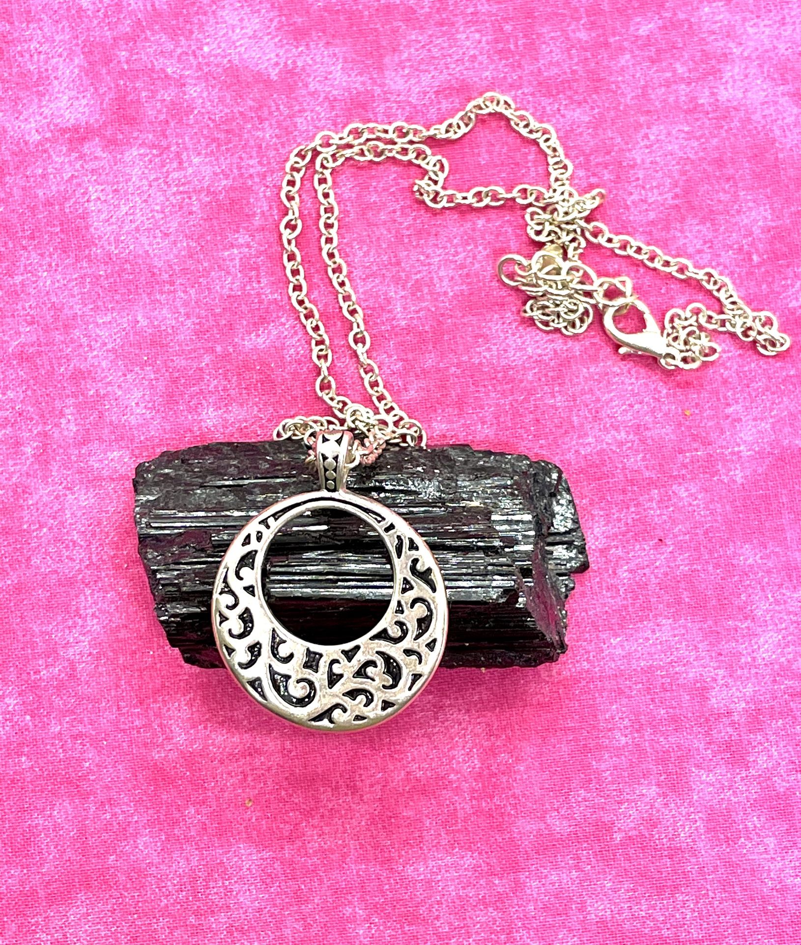 Premier Designs Silver Necklace