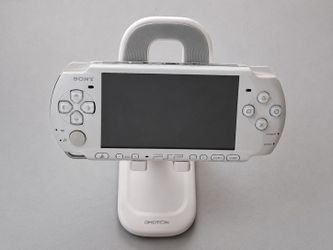 🔥 Refurbished Sony PSP-3000 (Perl White) • New Battery • 64GB Game Storage • 7-Day Warranty